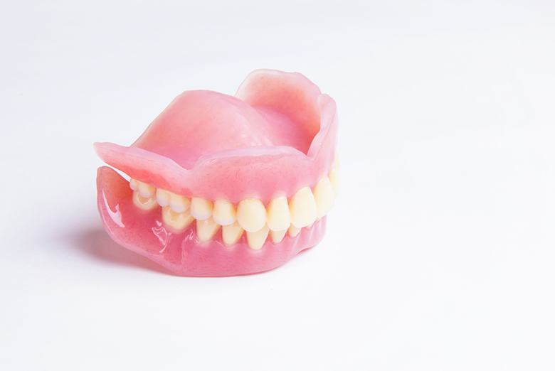 入れ歯（義歯）